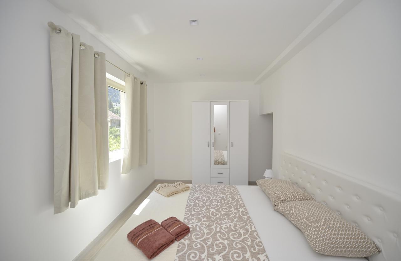 P&I Apartments Jadranska 74,Dobrota Κότορ Εξωτερικό φωτογραφία