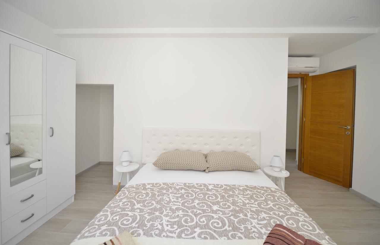 P&I Apartments Jadranska 74,Dobrota Κότορ Εξωτερικό φωτογραφία