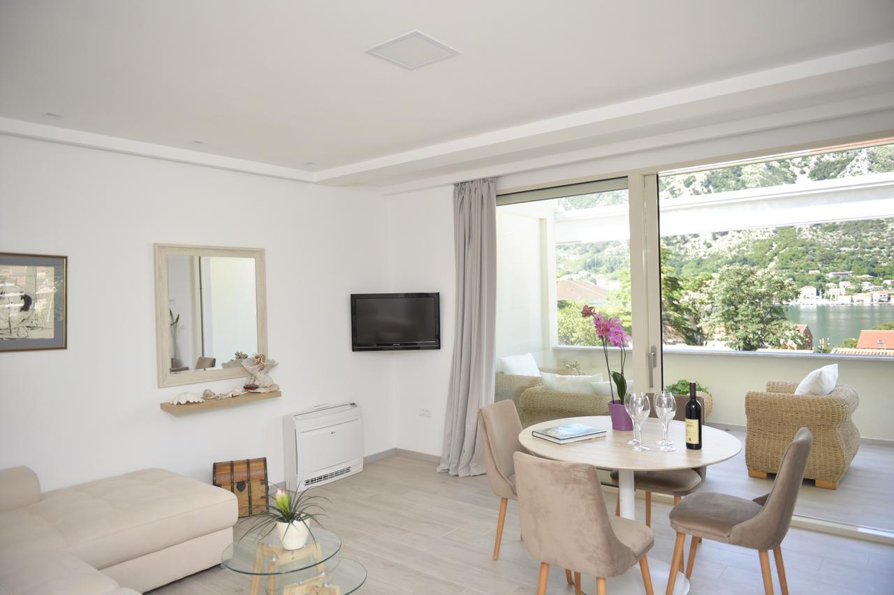 P&I Apartments Jadranska 74,Dobrota Κότορ Εξωτερικό φωτογραφία